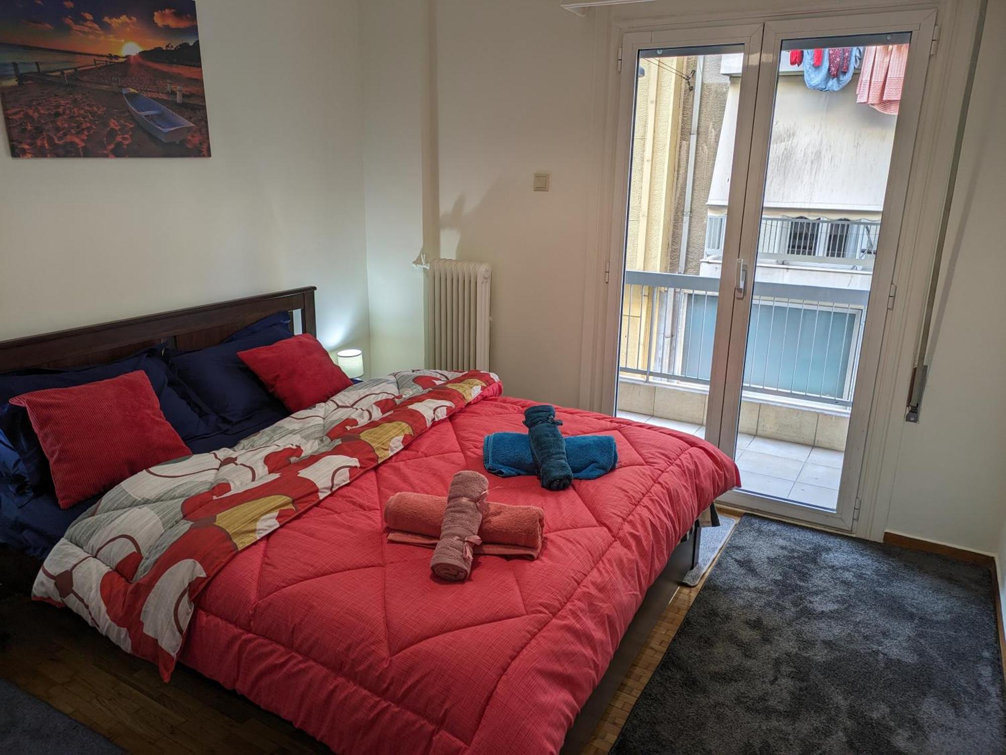 Lavender-Emma Cosy Apartment Near City Center Athena Bagian luar foto