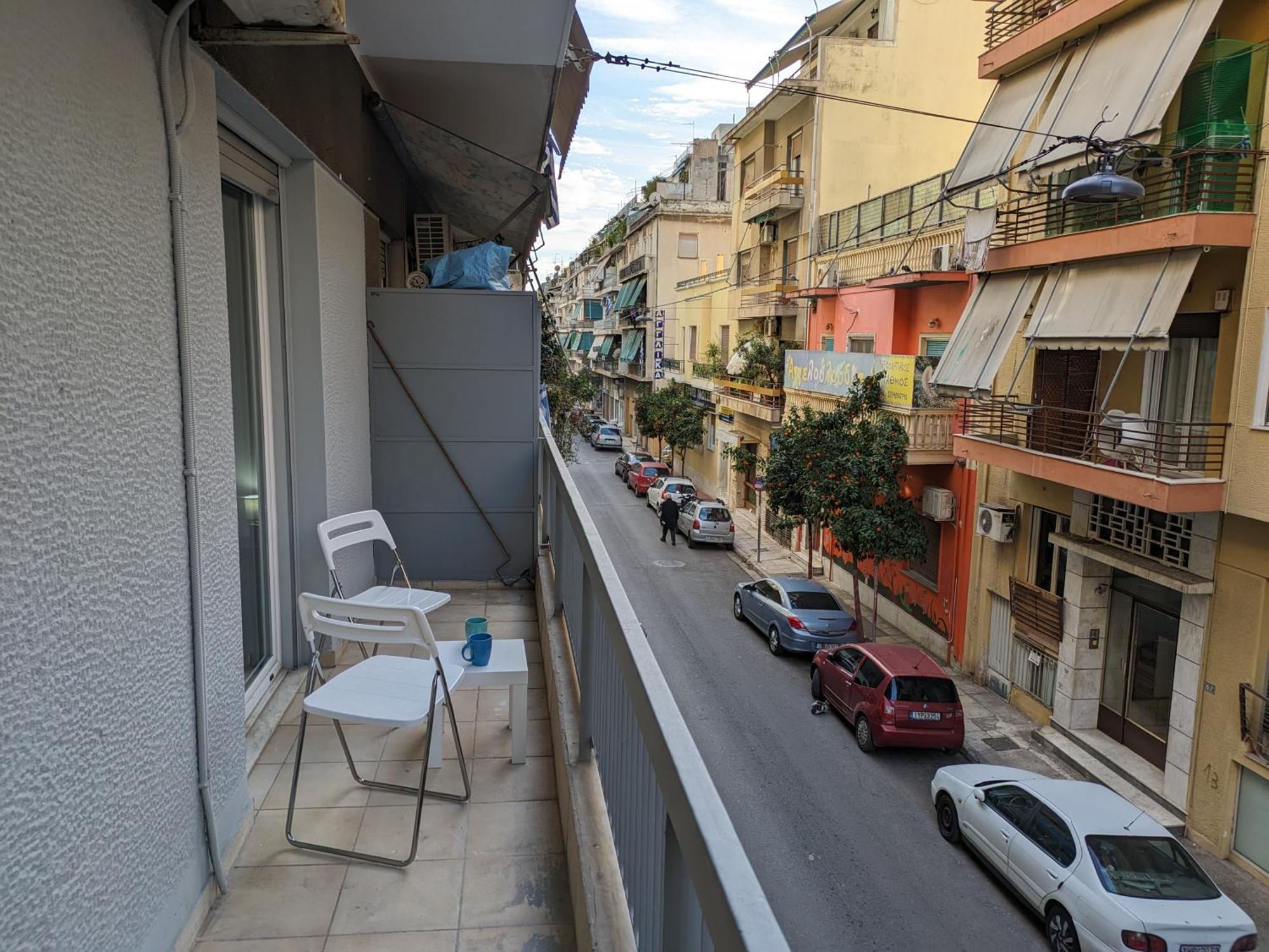 Lavender-Emma Cosy Apartment Near City Center Athena Bagian luar foto